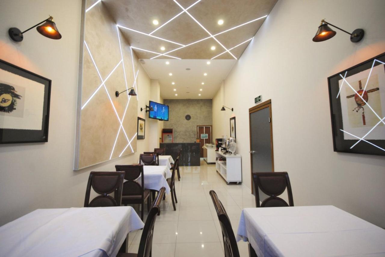 Hotel Callisto Prisztina Zewnętrze zdjęcie