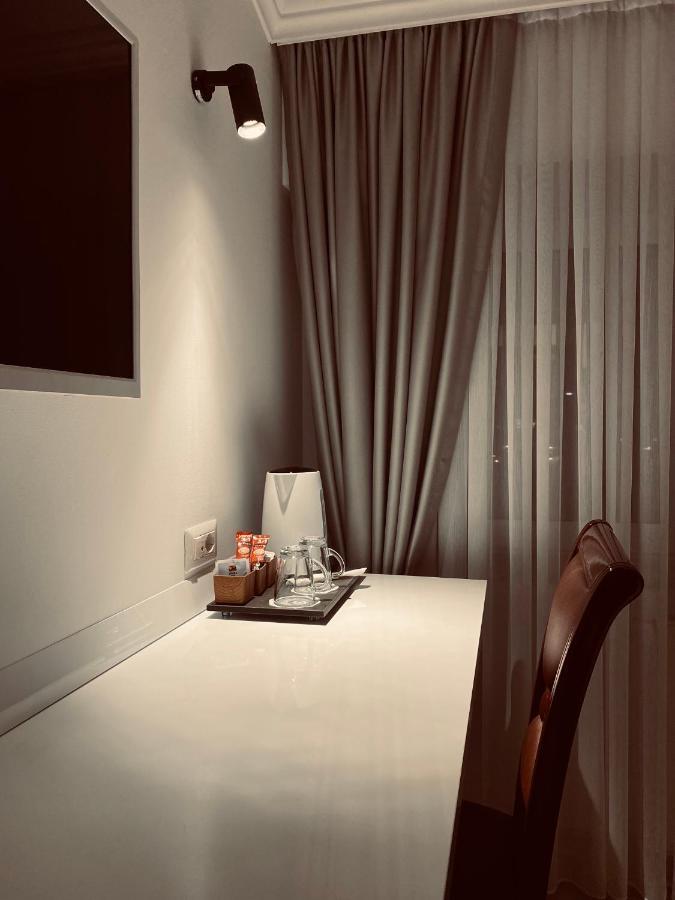 Hotel Callisto Prisztina Zewnętrze zdjęcie